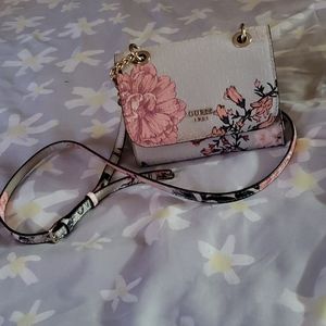 Guess crossbody